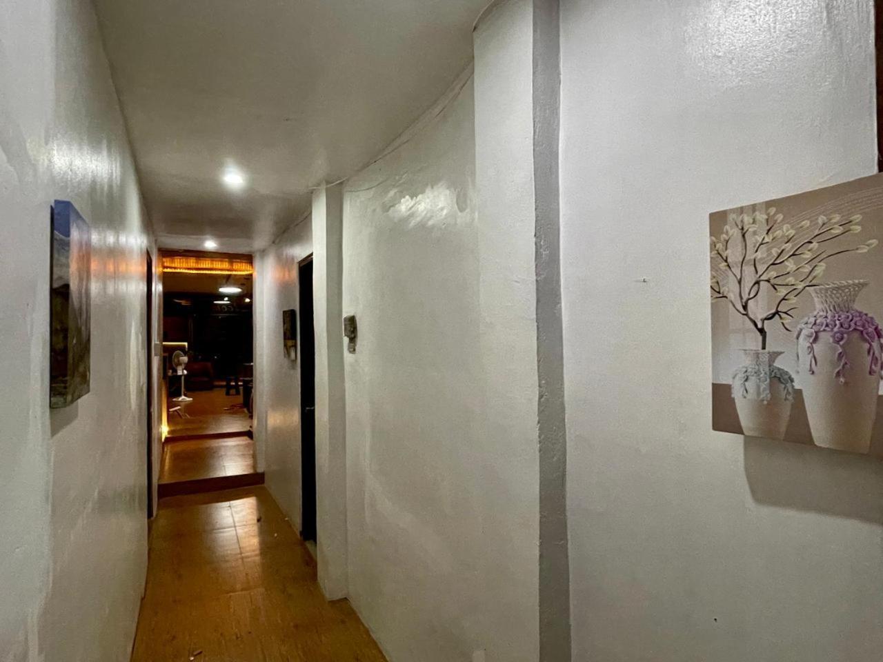 Trail Inn Puerto Princesa Buitenkant foto